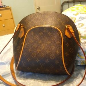 Louis Vuitton ellipse designer purse